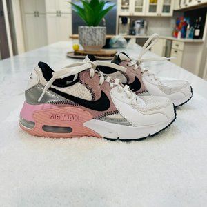 Nike Air Max - Size 5.5